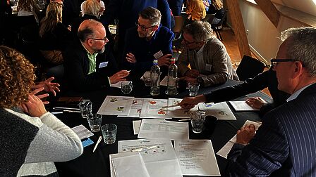 Werkconferentie Ruimte voor Economie_tafel 8 aan het werk