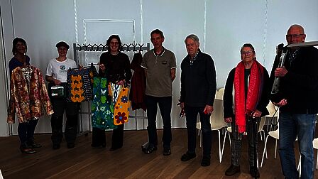 Repair Cafe Raadzaal Wageningen met wethouder Maud Hulshof